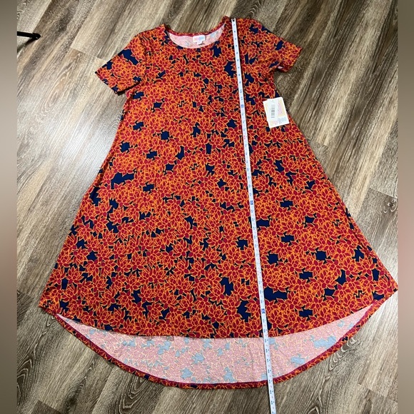 NWT Lularoe Carly Dress Orange Floral Navy Background Sz: Small - Picture 4 of 4